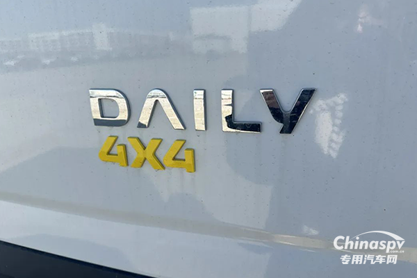 进口依维柯Daily 4x4 Van正式抵达上海港